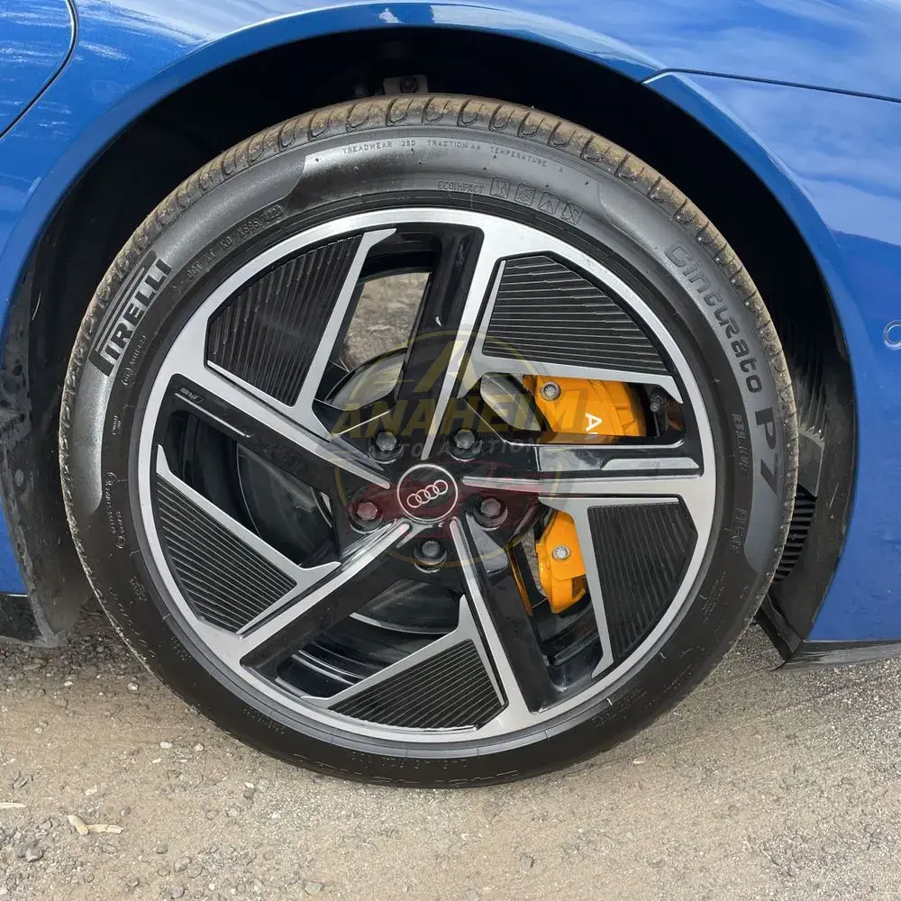2023 Audi e-tron GT RS