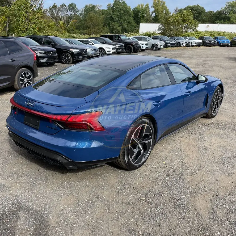 2023 Audi e-tron GT RS