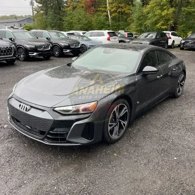 2023 Audi e-tron GT Premium Plus