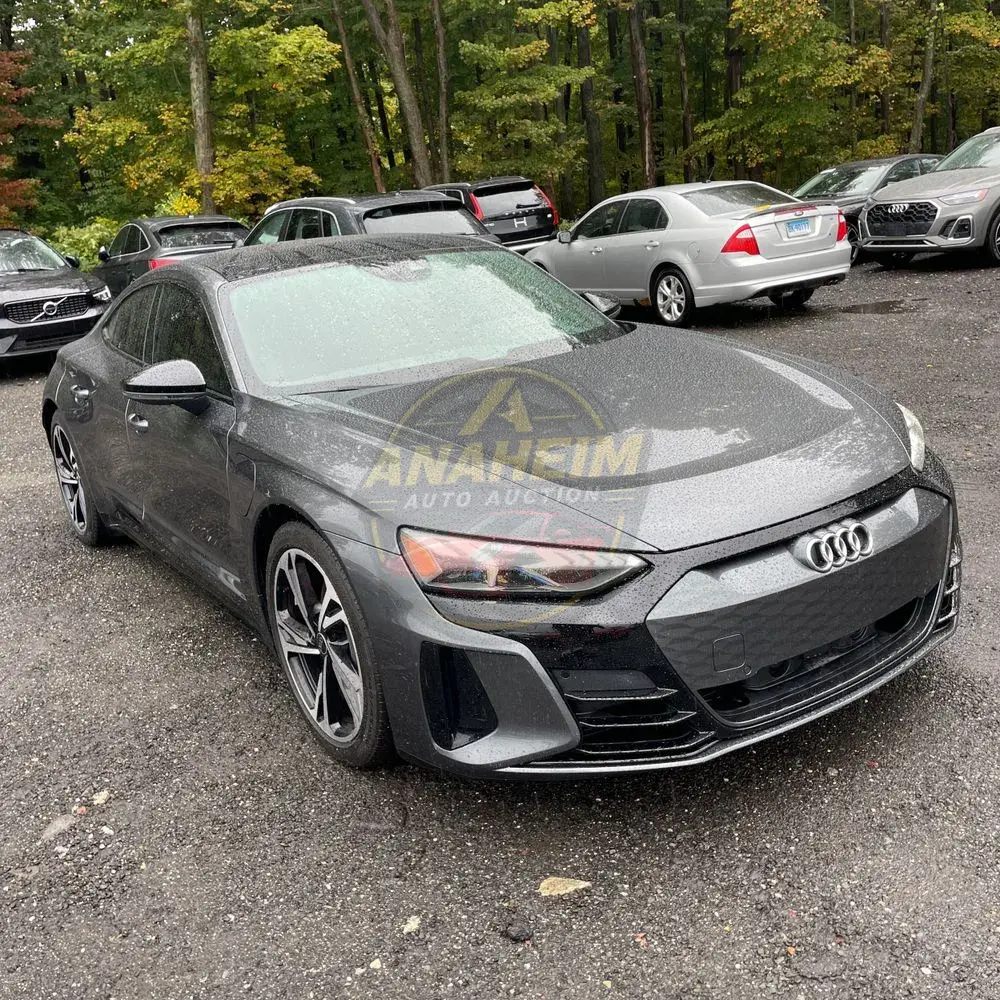 2023 Audi e-tron GT Premium Plus