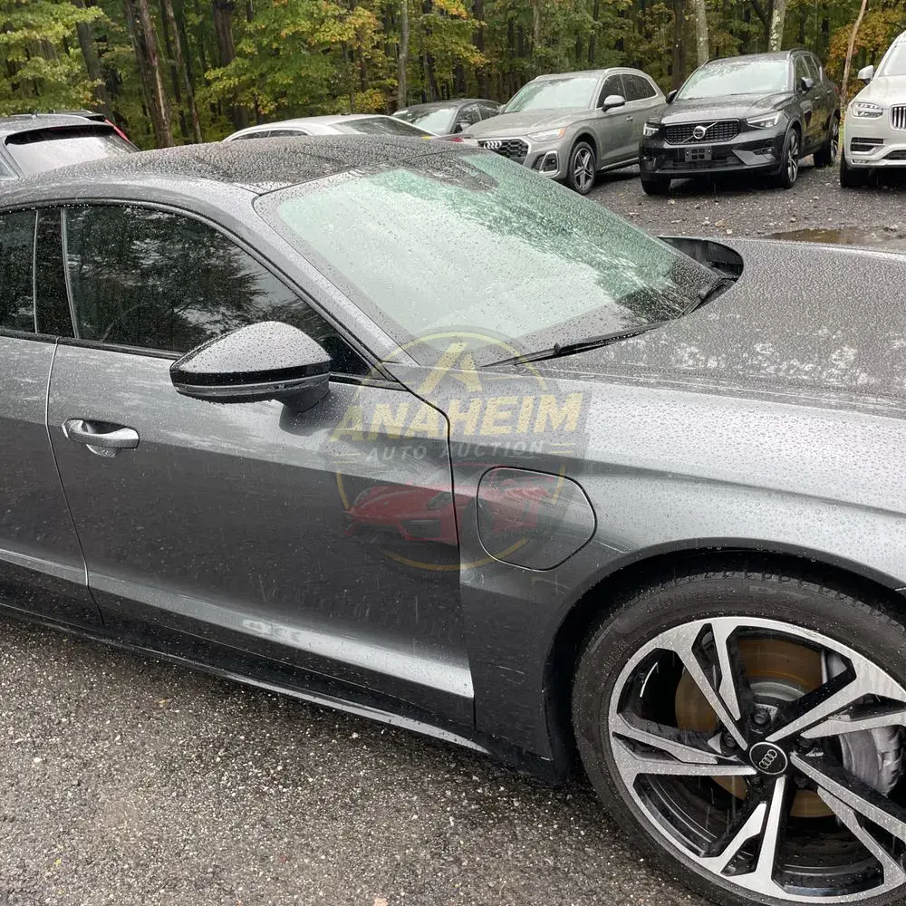 2023 Audi e-tron GT Premium Plus