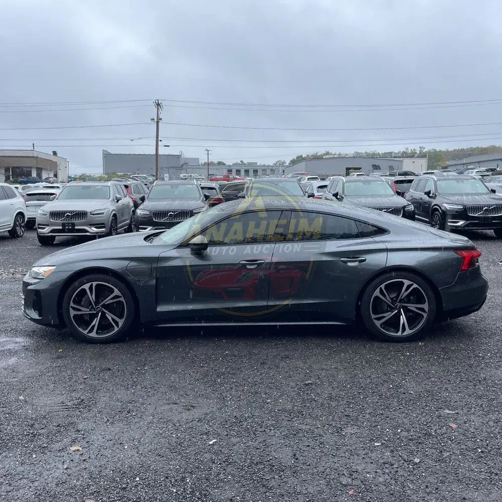 2023 Audi e-tron GT Premium Plus