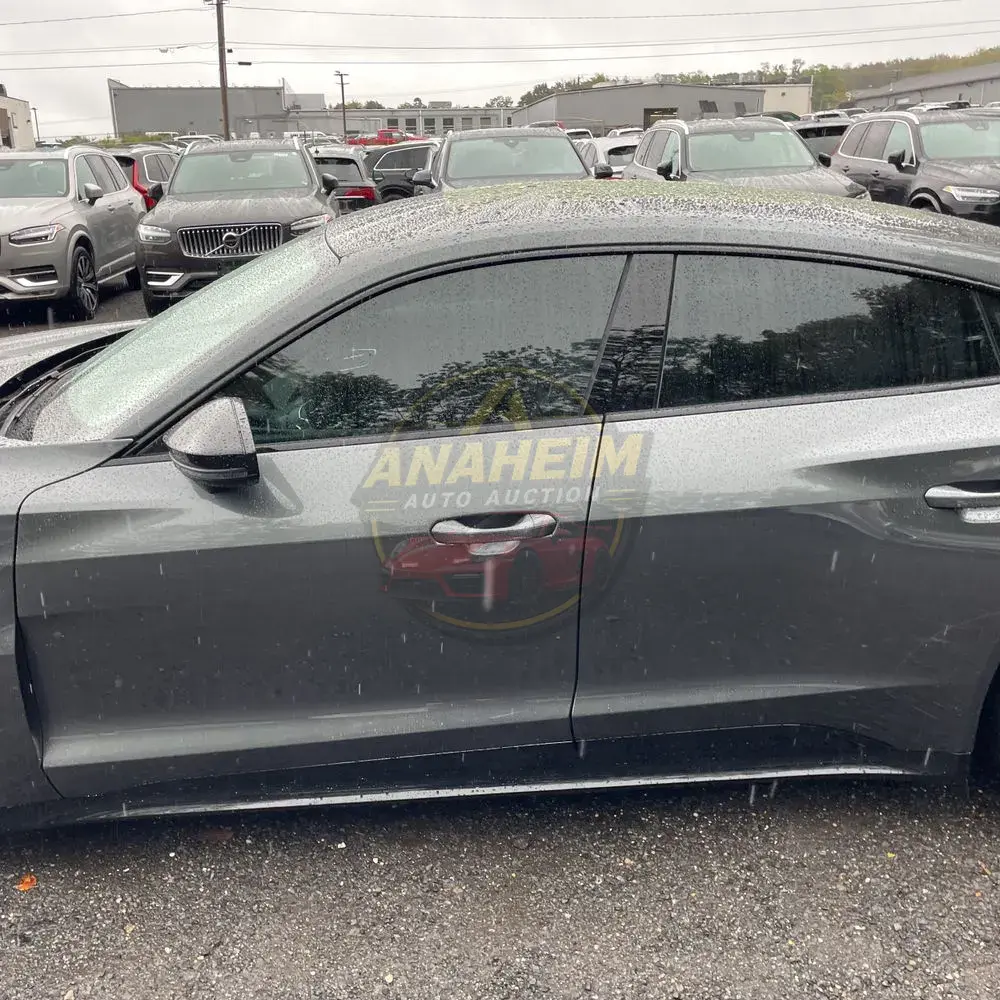 2023 Audi e-tron GT Premium Plus