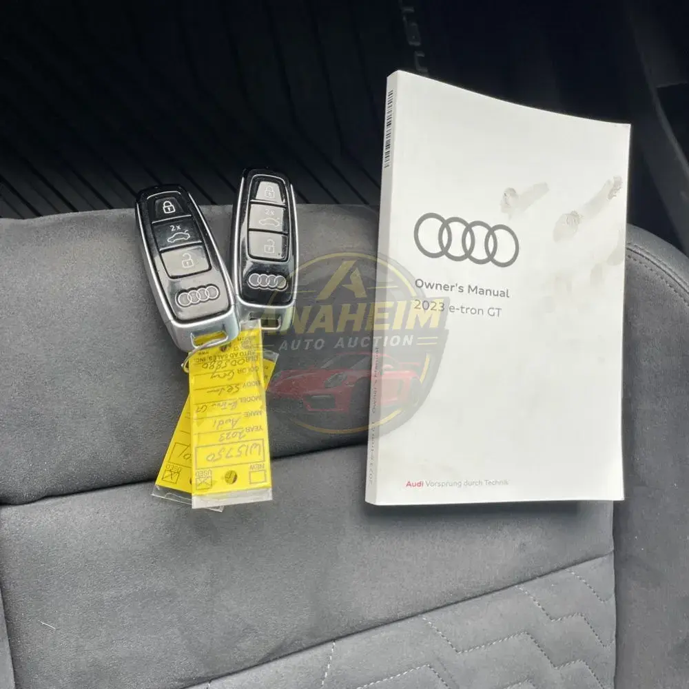 2023 Audi e-tron GT Premium Plus
