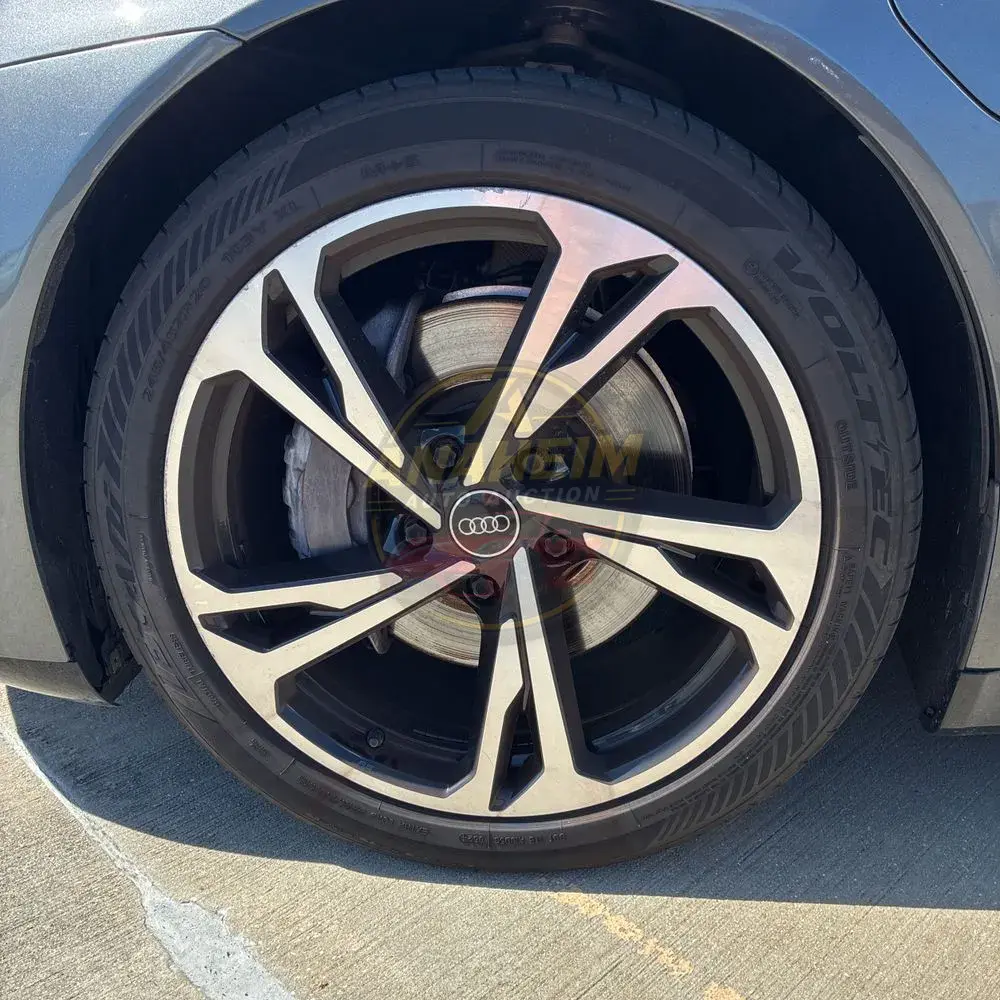 2023 Audi e-tron GT Premium Plus