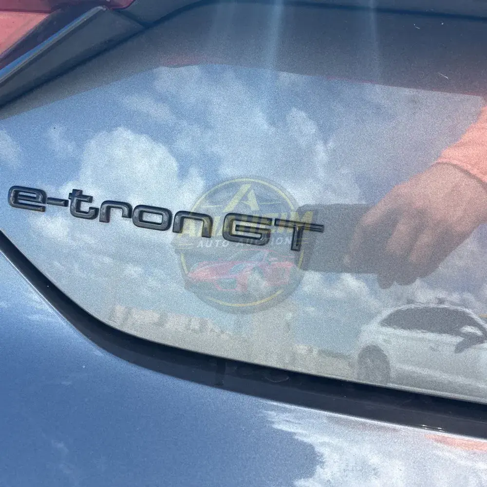 2023 Audi e-tron GT Premium Plus
