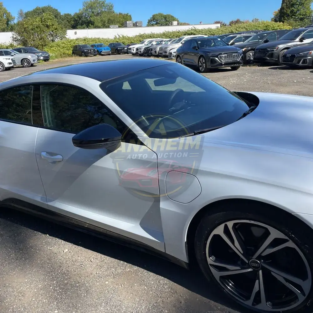 2023 Audi e-tron GT Premium Plus