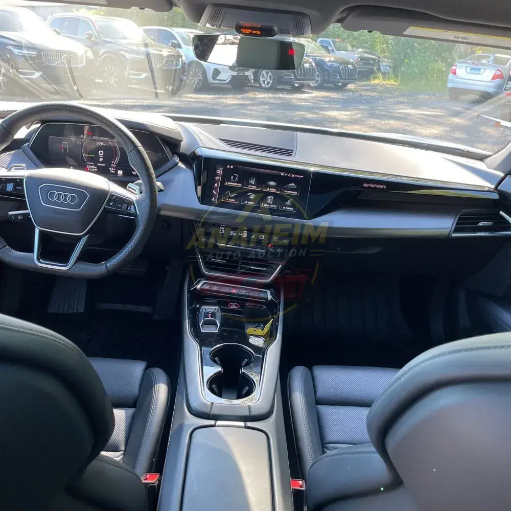 2023 Audi e-tron GT Premium Plus