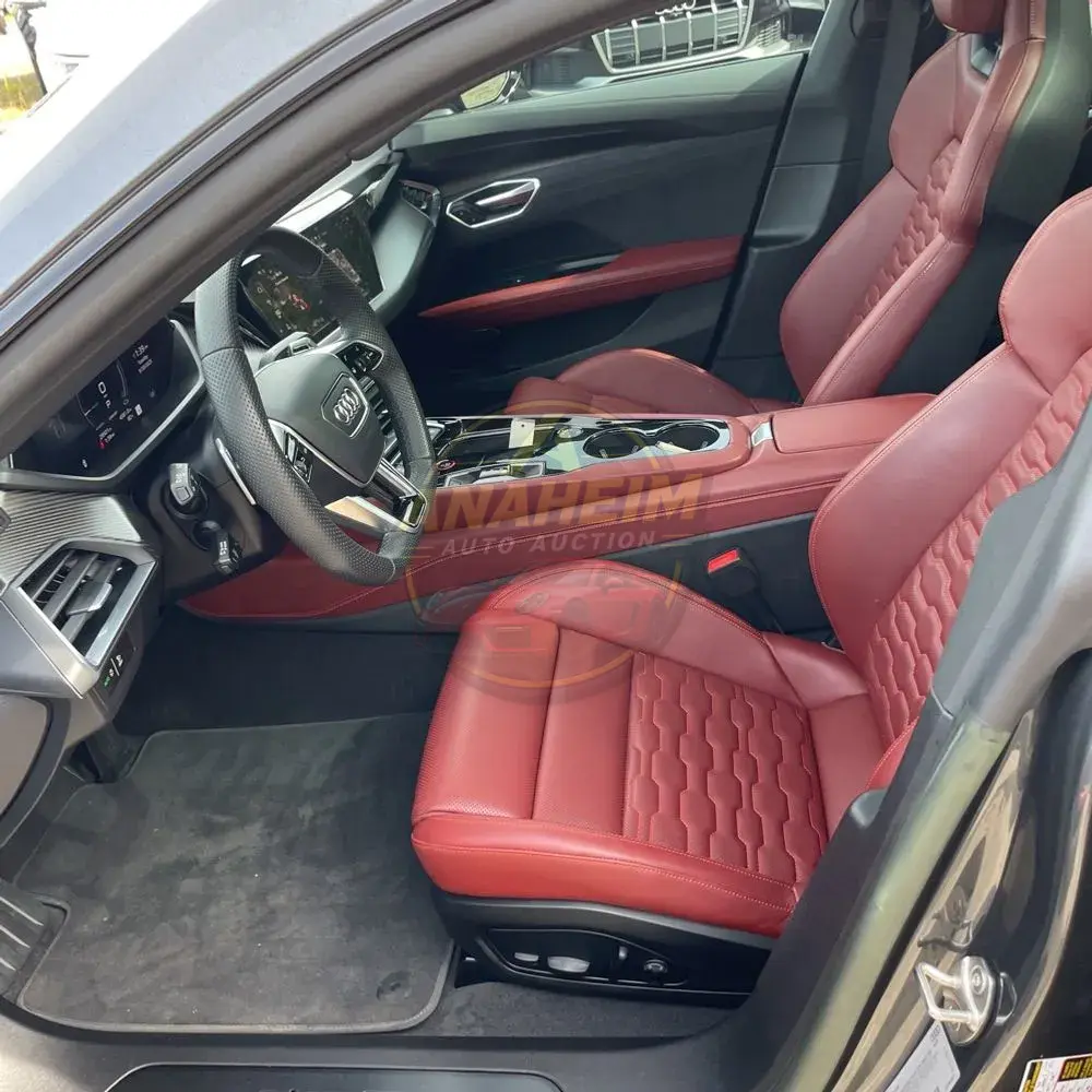 2023 Audi e-tron GT Premium Plus