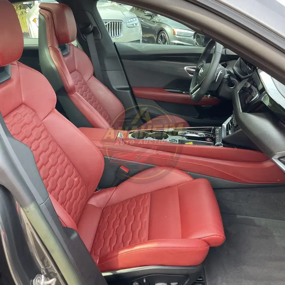 2023 Audi e-tron GT Premium Plus