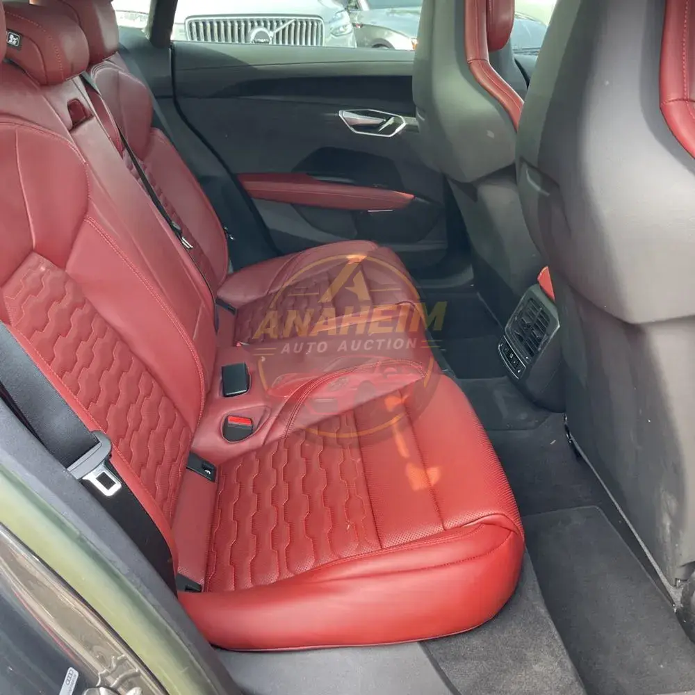2023 Audi e-tron GT Premium Plus