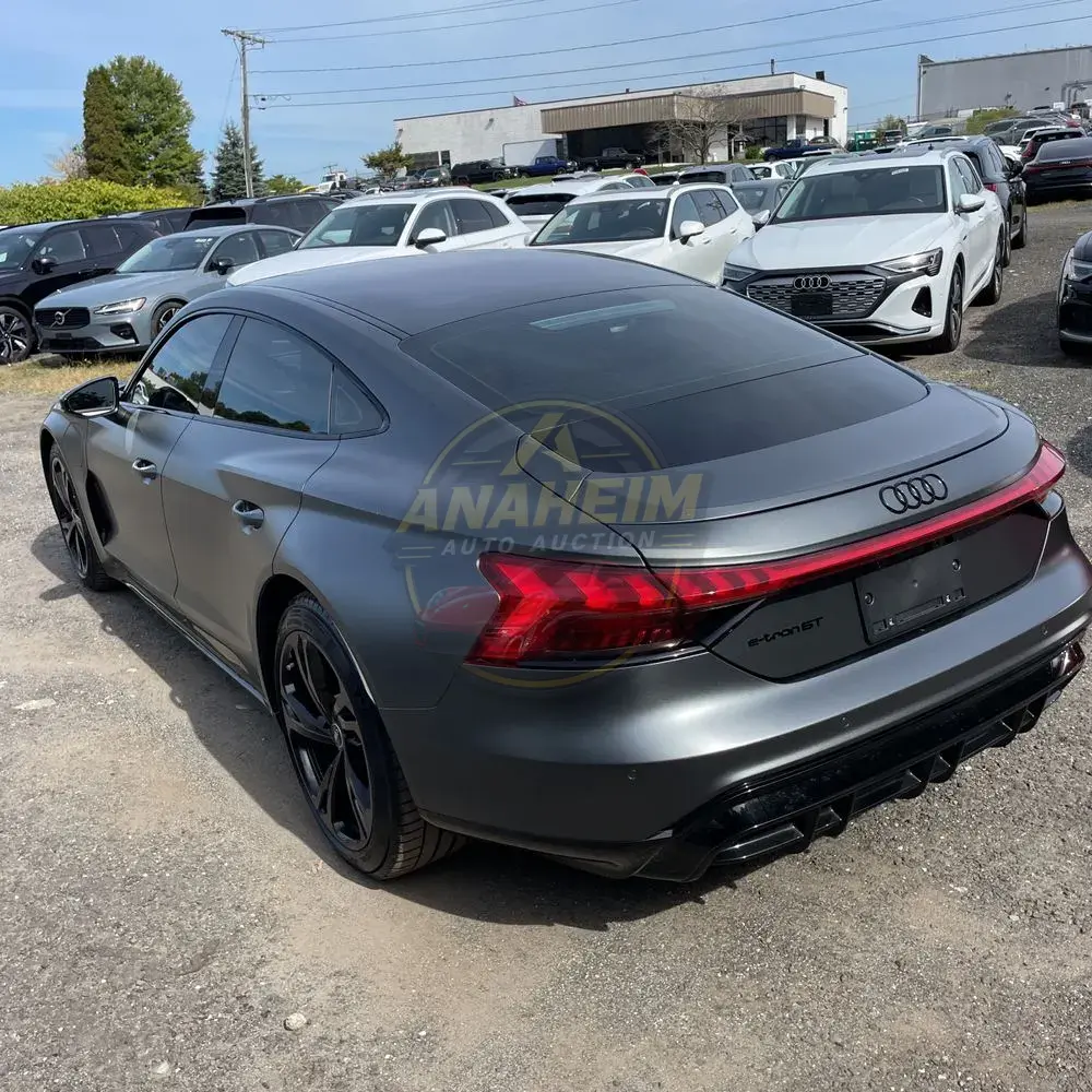 2023 Audi e-tron GT Premium Plus
