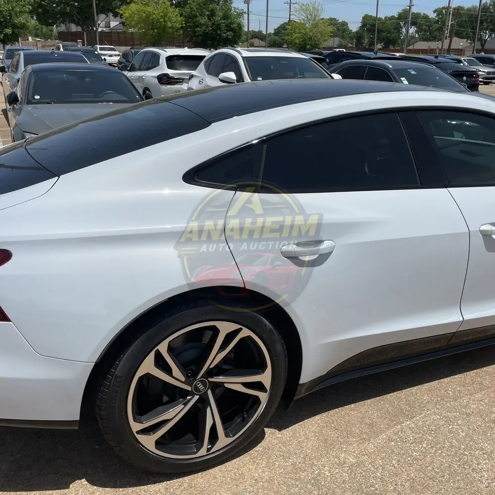 2022 Audi e-tron GT Premium Plus
