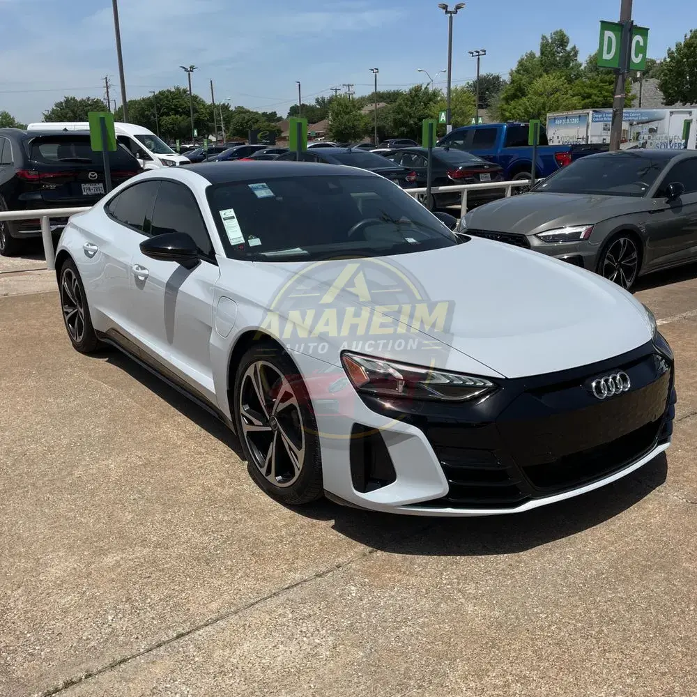 2022 Audi e-tron GT Premium Plus