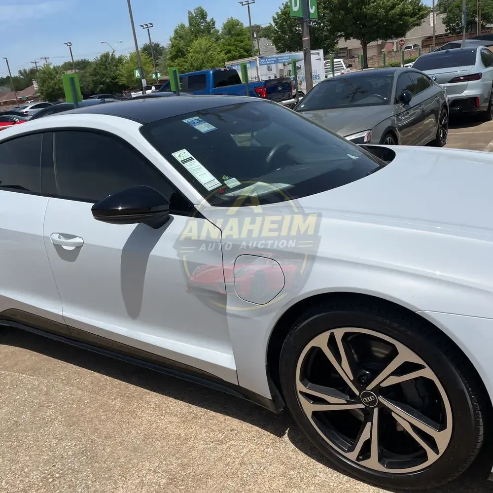 2022 Audi e-tron GT Premium Plus