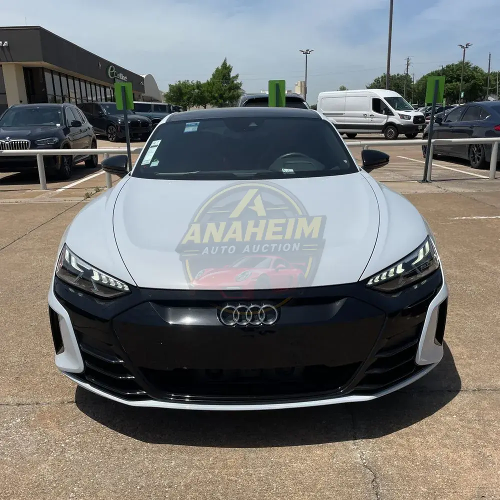 2022 Audi e-tron GT Premium Plus