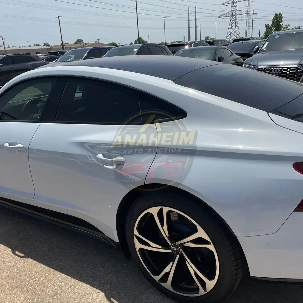 2022 Audi e-tron GT Premium Plus