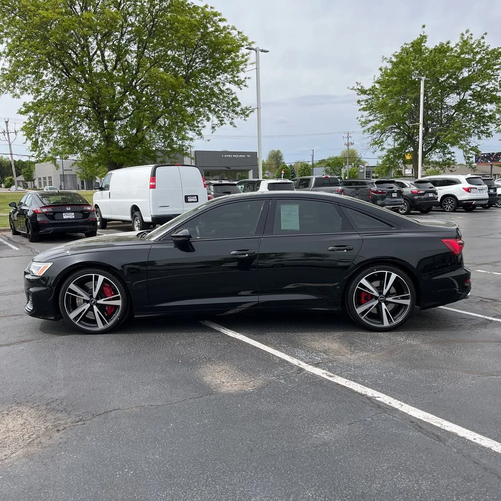 2022 Audi S6 Premium Plus