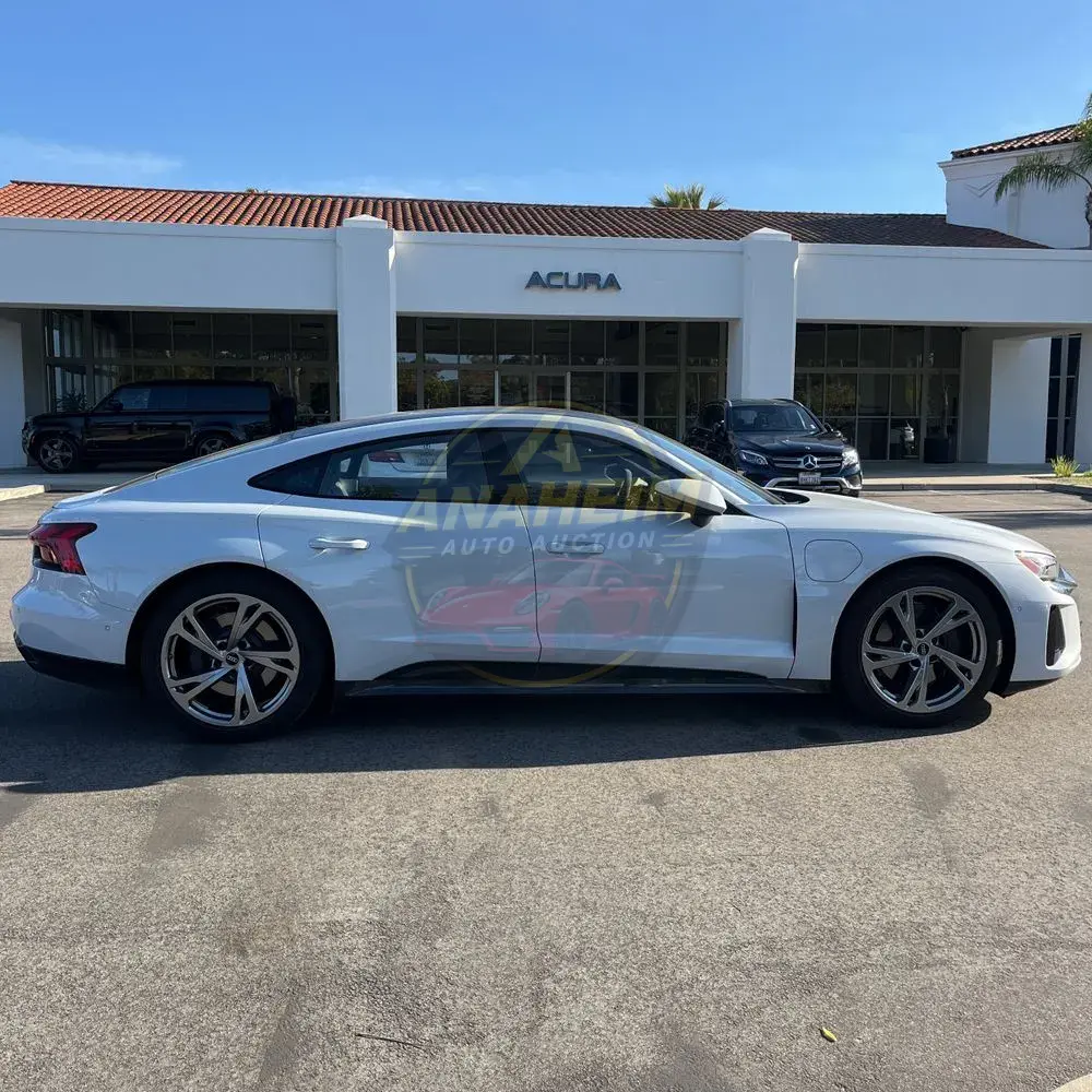 2023 Audi e-tron GT Prestige