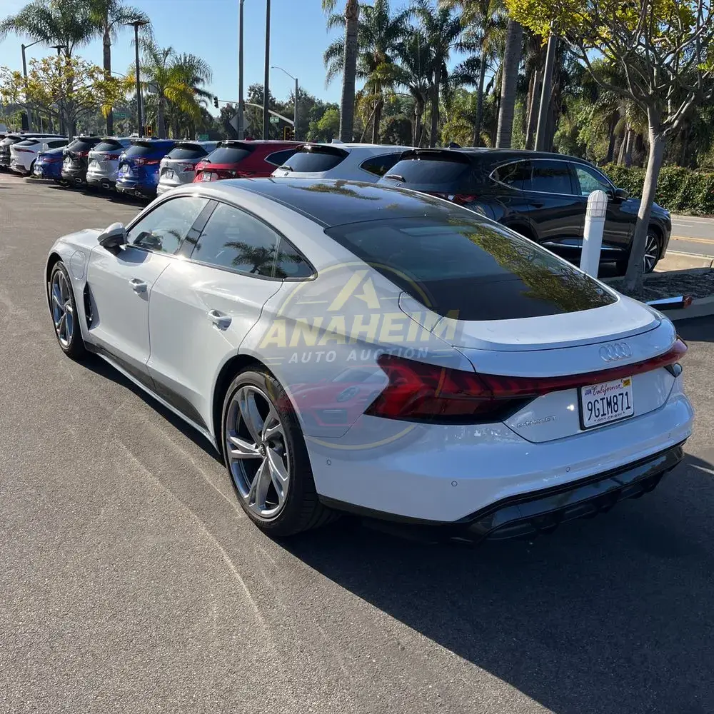 2023 Audi e-tron GT Prestige