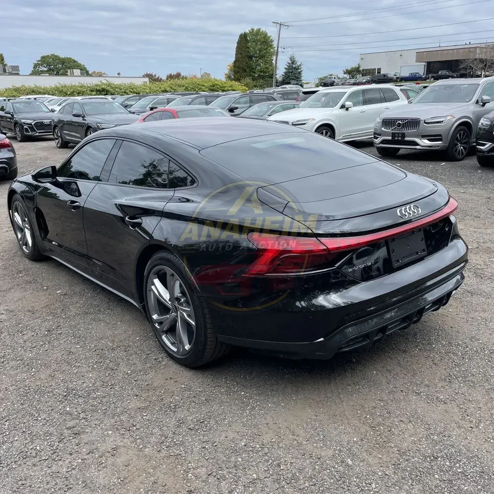 2023 Audi e-tron GT Prestige