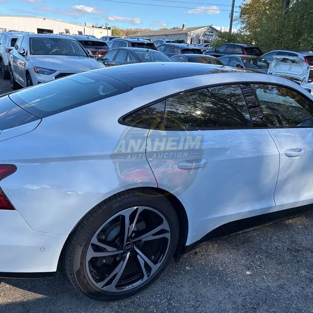 2023 Audi e-tron GT Prestige