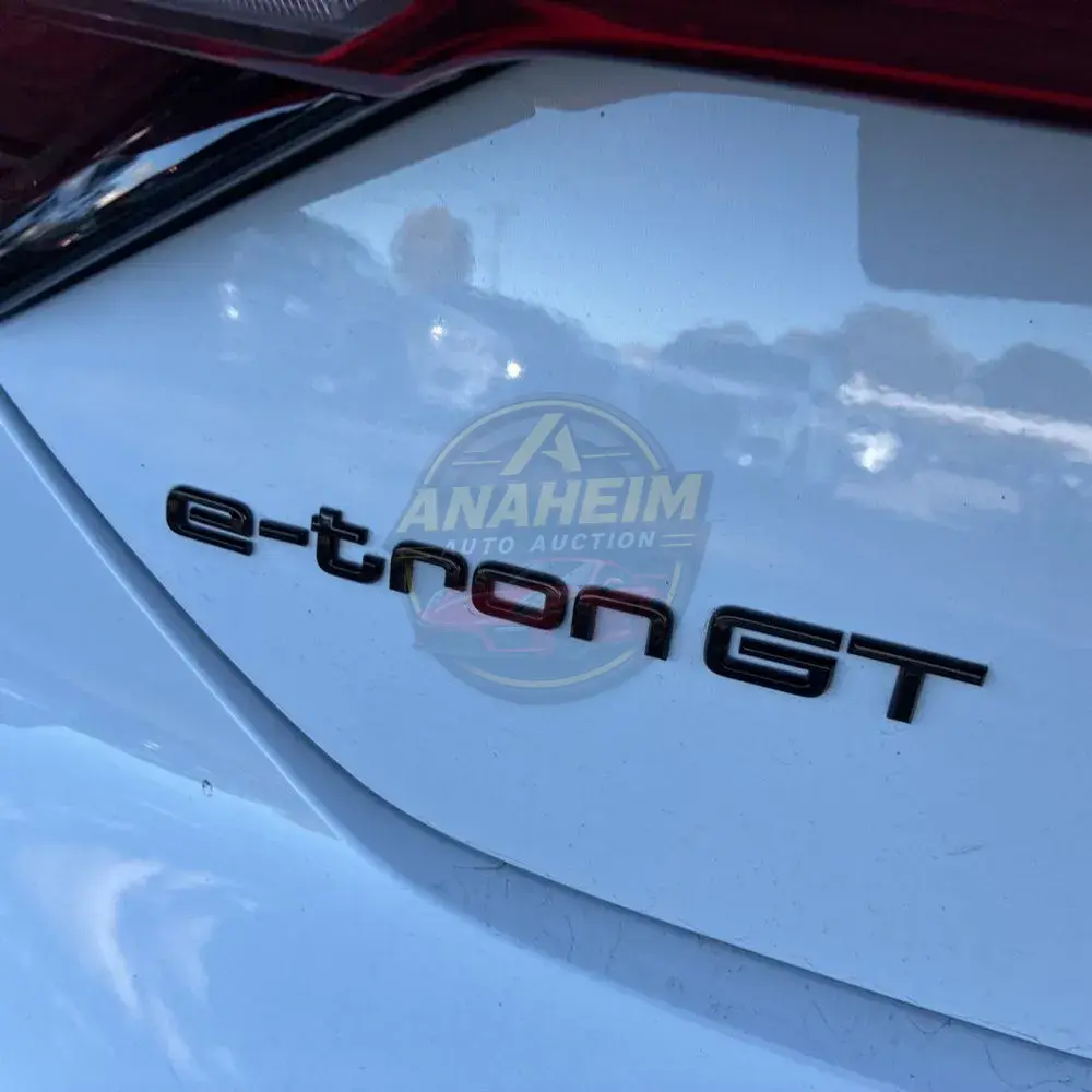 2023 Audi e-tron GT Prestige