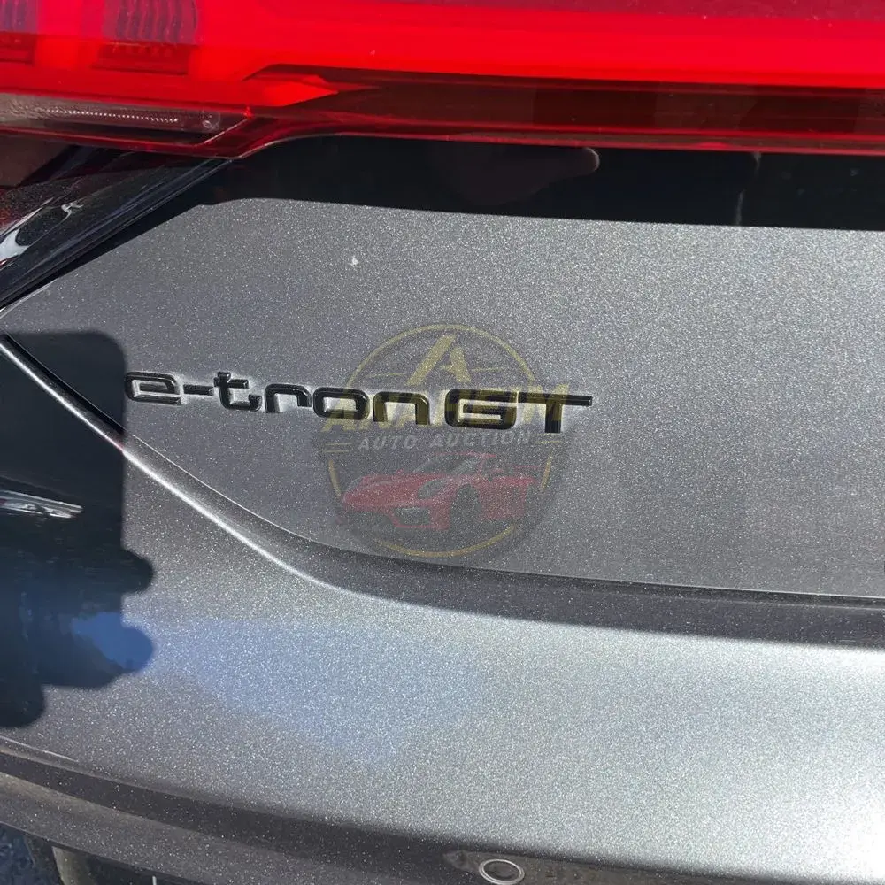 2023 Audi e-tron GT Prestige