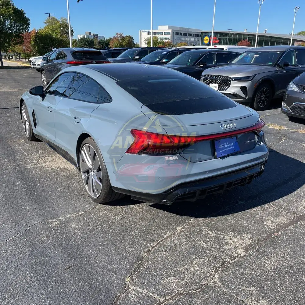 2022 Audi e-tron GT Prestige