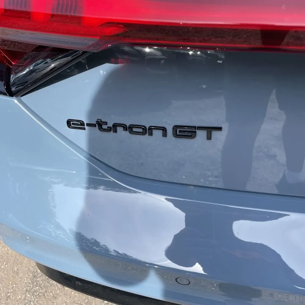 2023 Audi e-tron GT Prestige