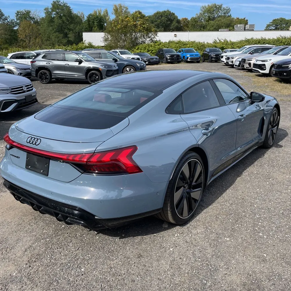 2023 Audi e-tron GT Prestige