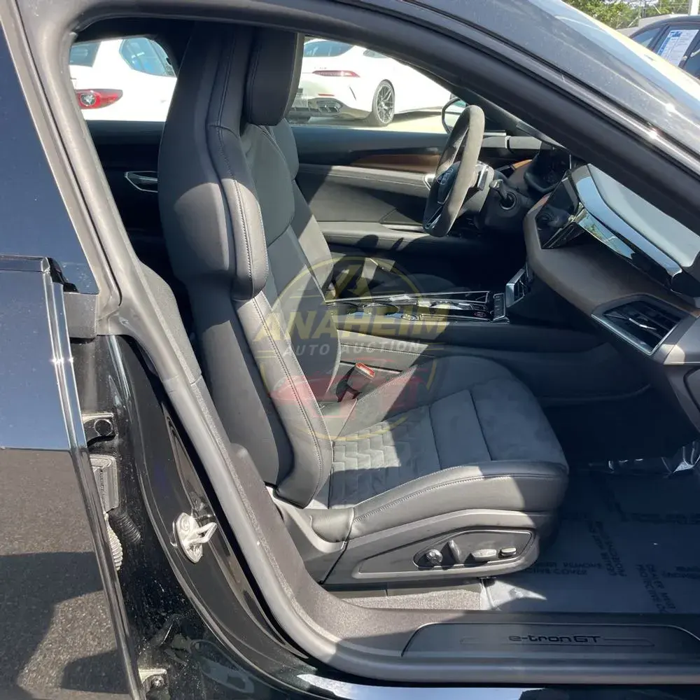 2022 Audi e-tron GT Premium Plus