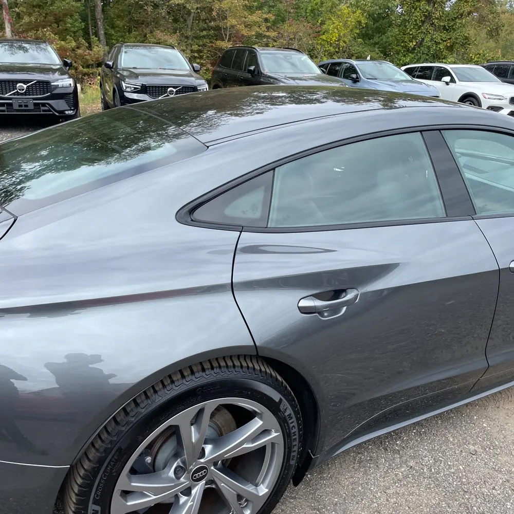 2023 Audi e-tron GT Premium Plus