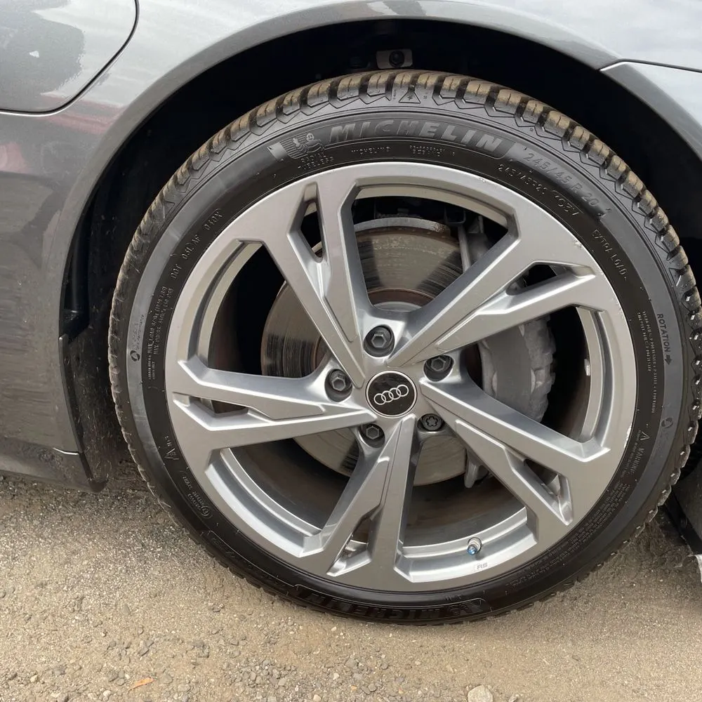 2023 Audi e-tron GT Premium Plus