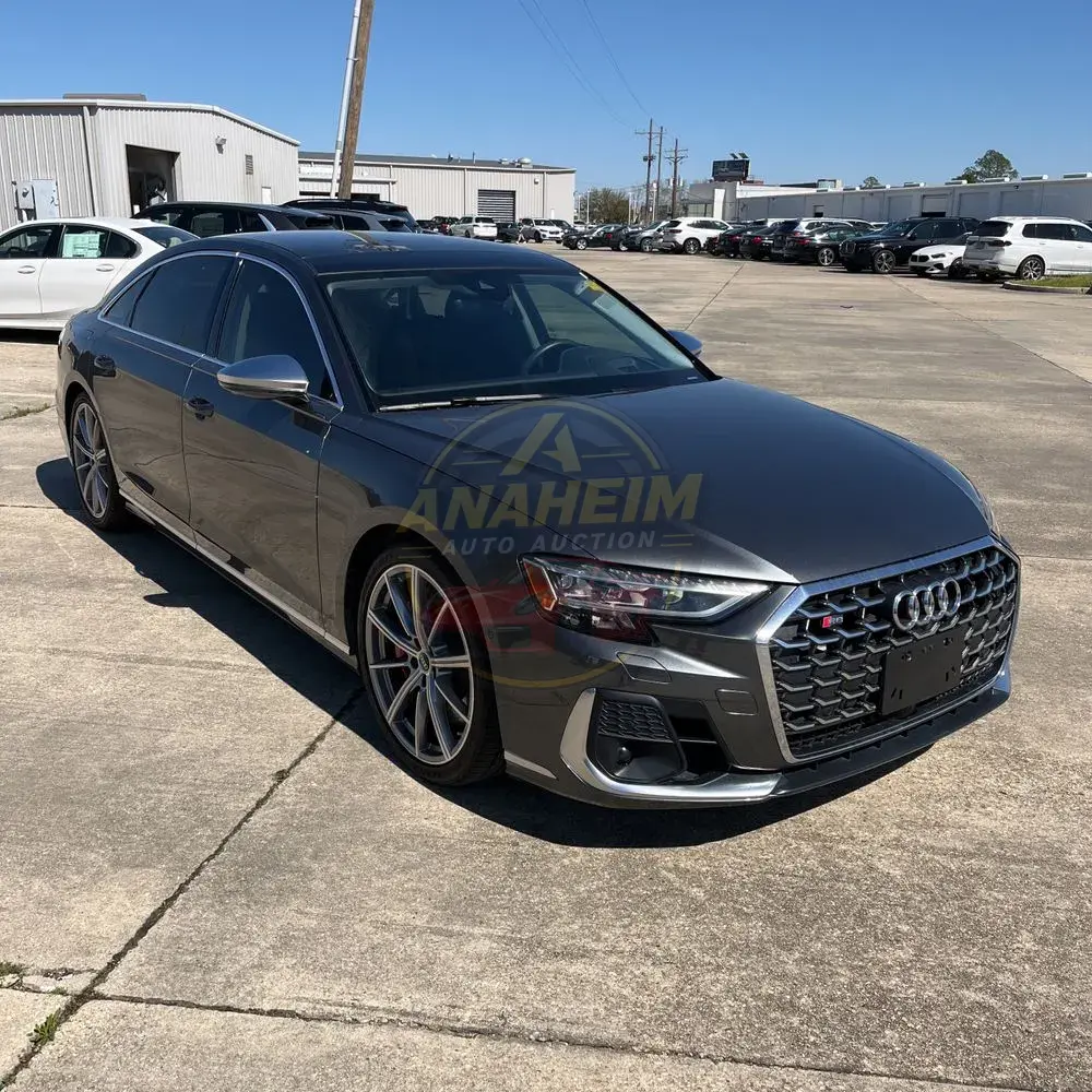 2022 Audi S8