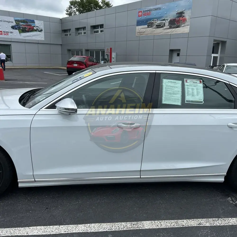 2023 Audi S8