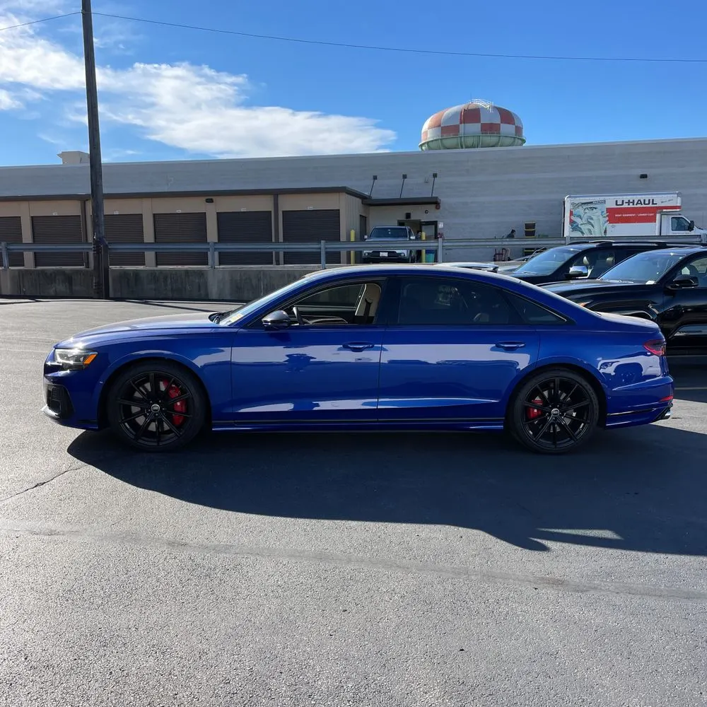 2023 Audi S8