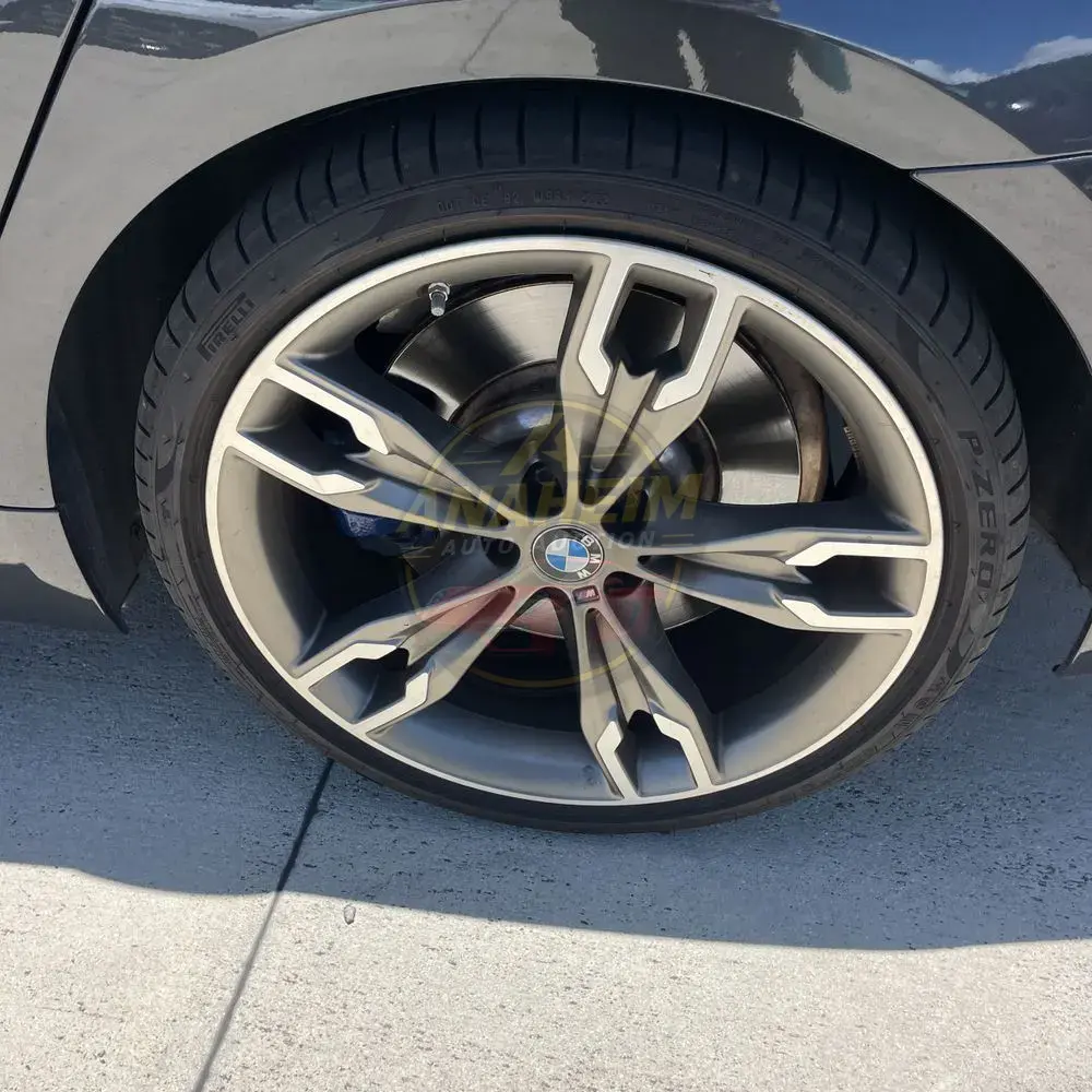 2022 BMW 5-Series M550xi