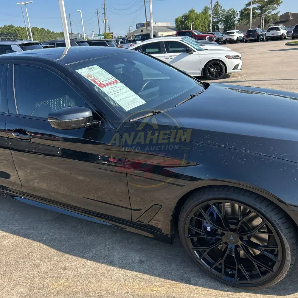 2023 BMW 5-Series M550xi