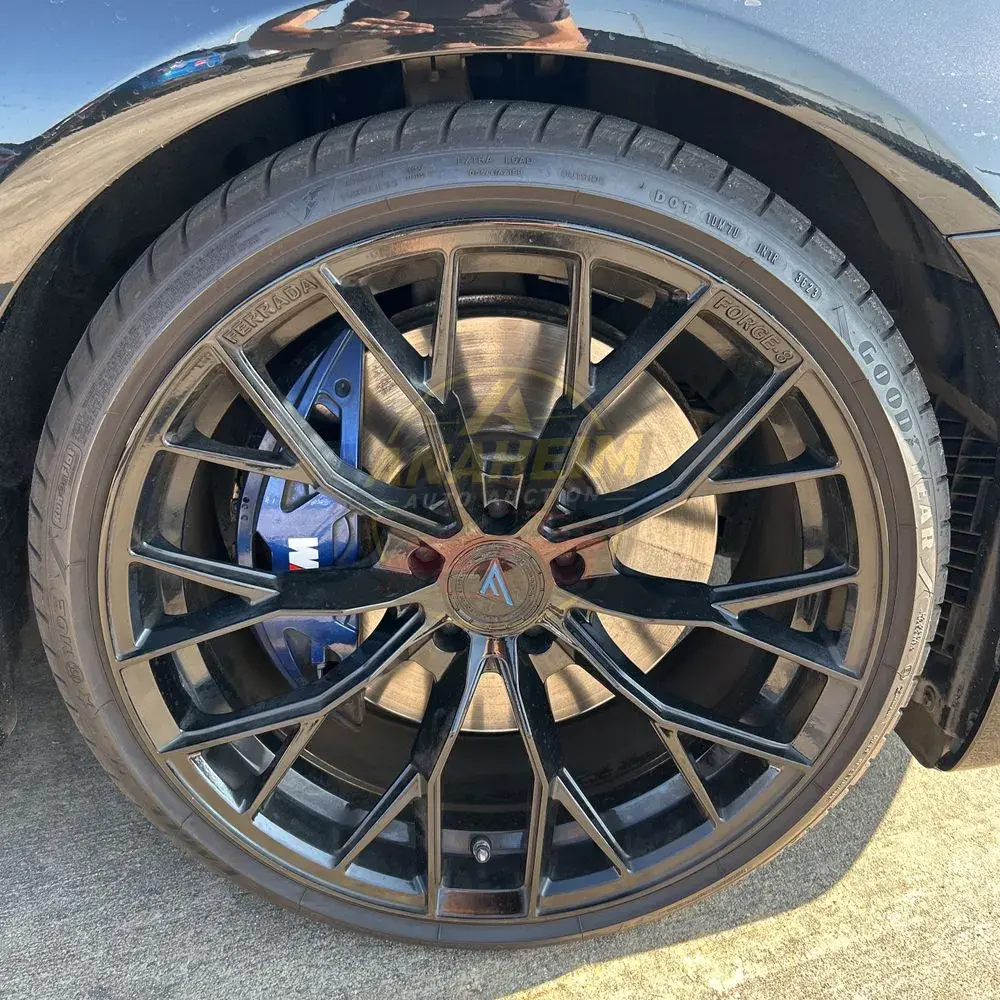 2023 BMW 5-Series M550xi