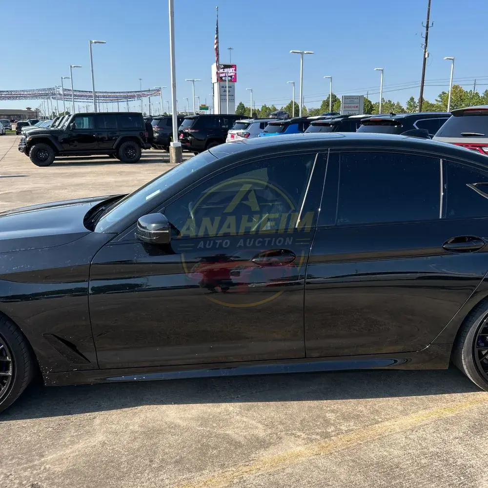 2023 BMW 5-Series M550xi
