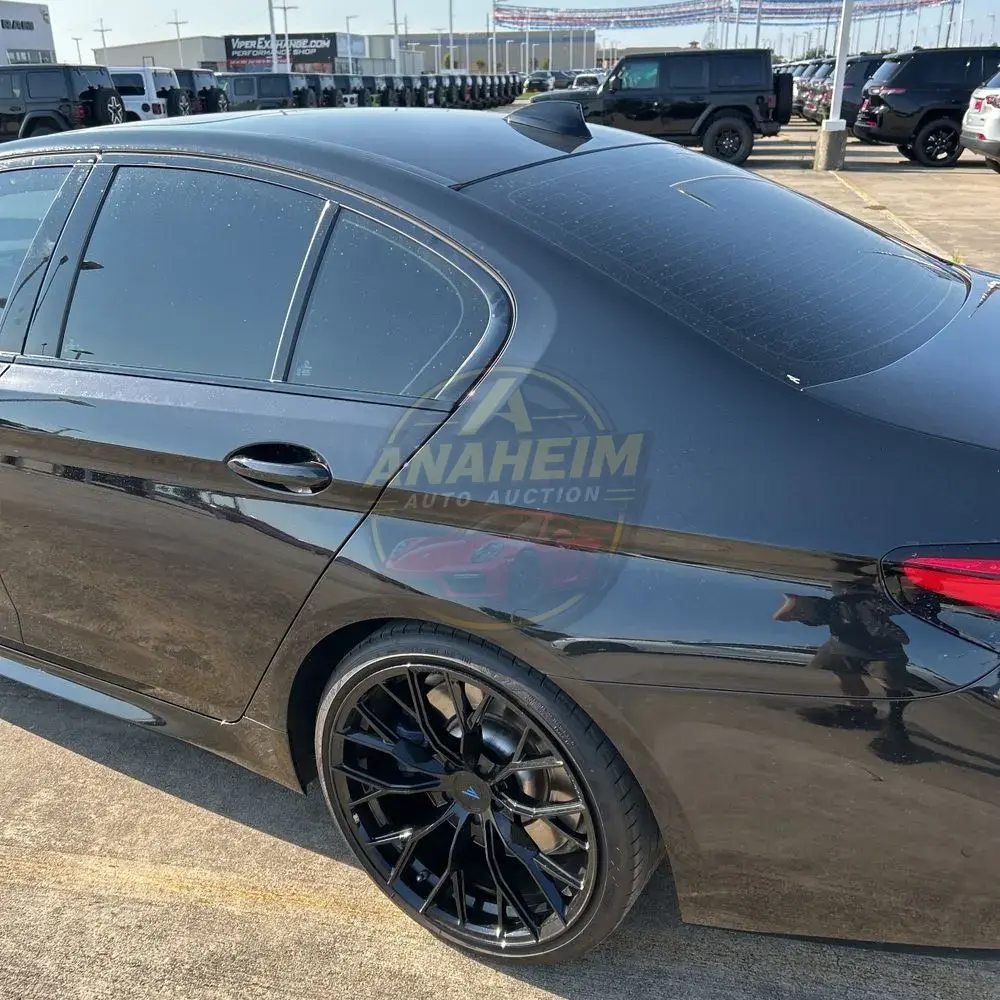 2023 BMW 5-Series M550xi