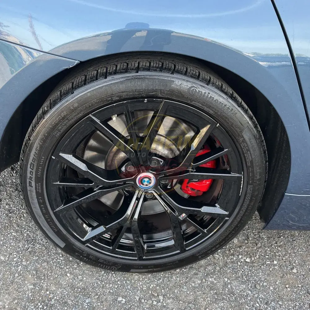 2023 BMW 5-Series M550xi