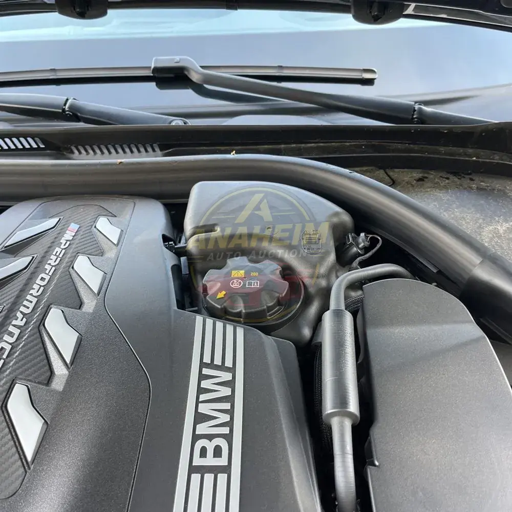 2023 BMW 5-Series M550xi