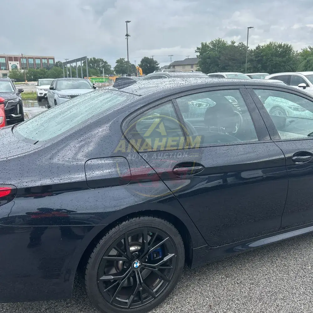2023 BMW 5-Series M550xi