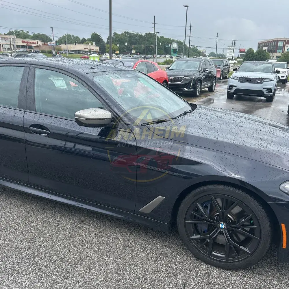 2023 BMW 5-Series M550xi
