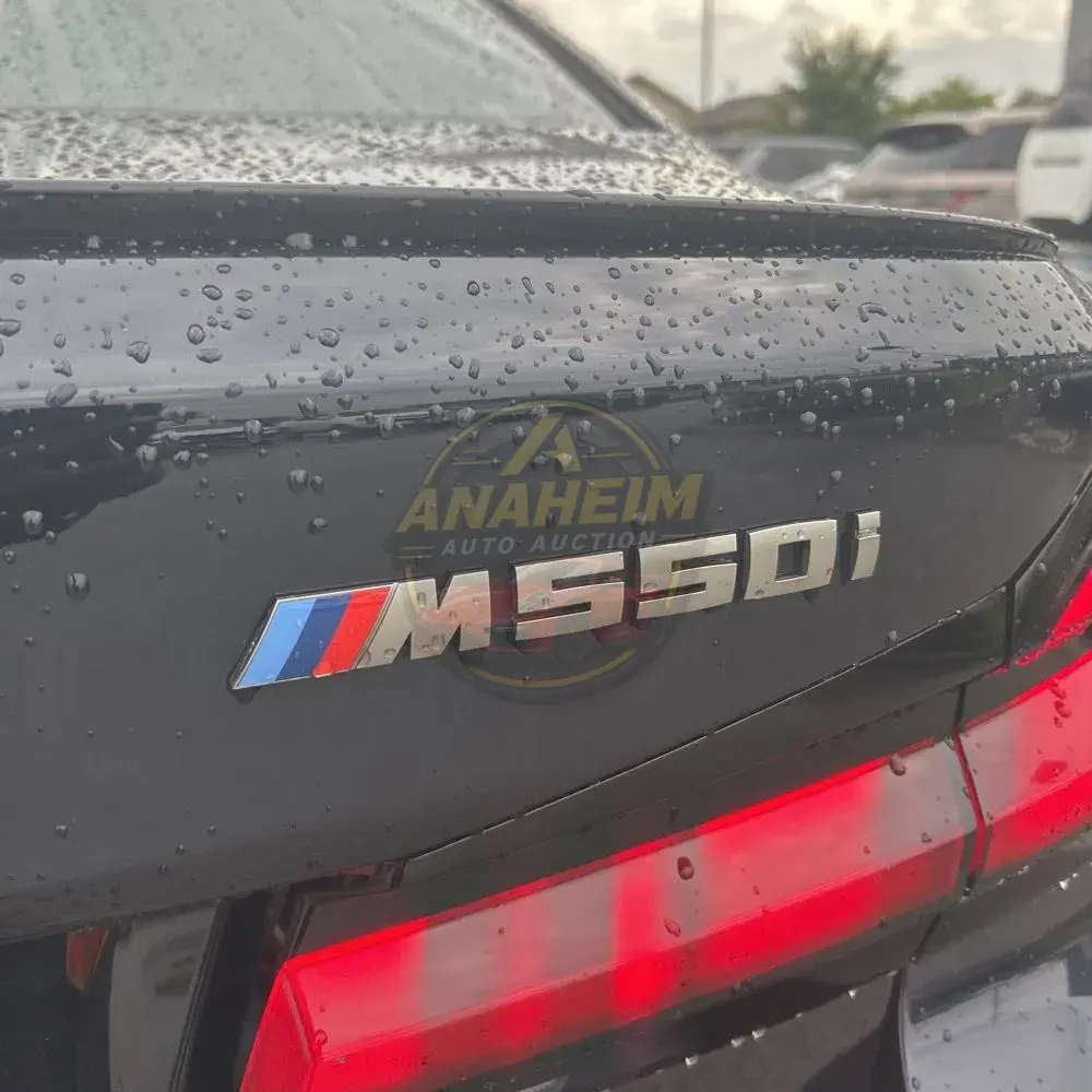 2023 BMW 5-Series M550xi