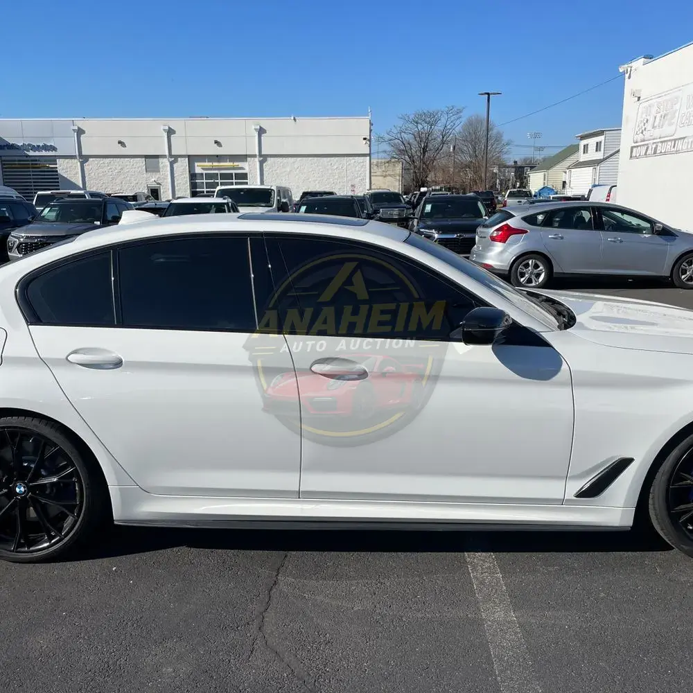 2022 BMW 5-Series M550xi