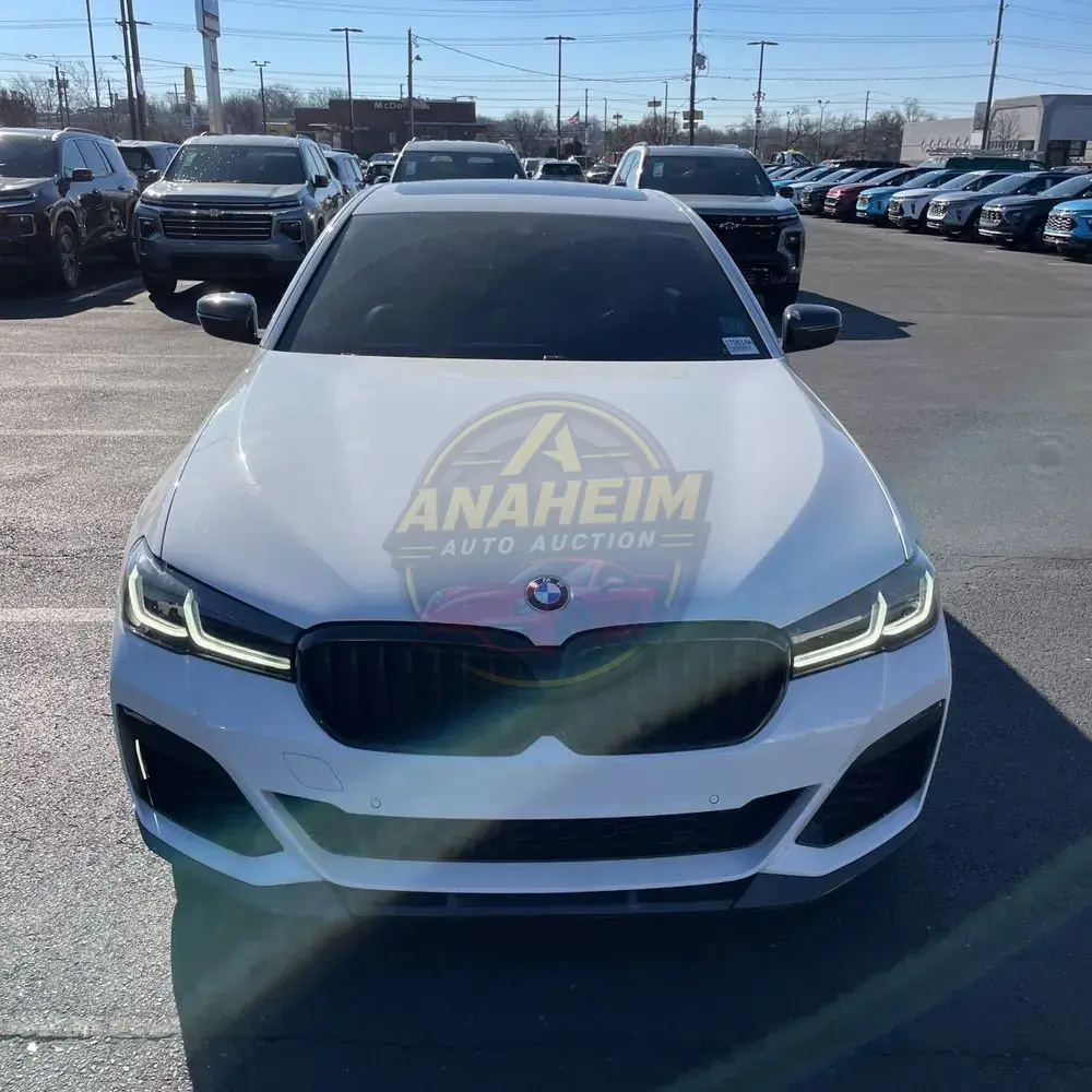 2022 BMW 5-Series M550xi