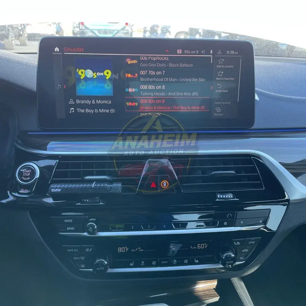 2022 BMW 5-Series M550xi